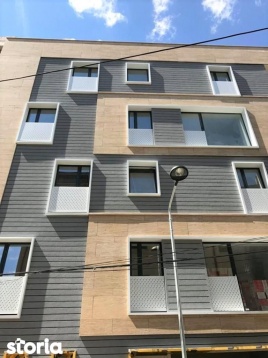 La pas prin Cartierul Creativ