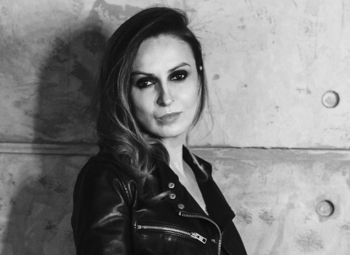 Lady Steps #8 - Ask Her Anything