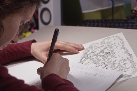 Detaliile care spun povestea – interviu cu Kape Illustration