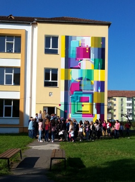 Sibiul - orașul artei stradale și în 2018 // Se caută artiști care să picteze fațadele gri la SISAF