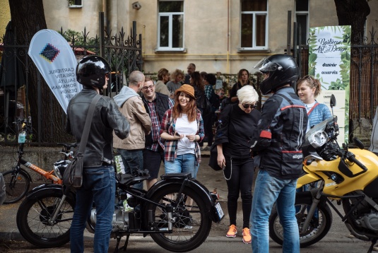 ACUARELA BISTRO & DIZAINĂR CONCEPT-STORE // BARBECUE, ART & DESIGN @ ACUARELA BISTRO 