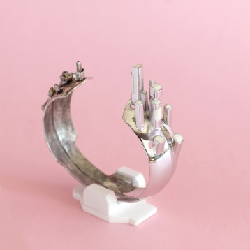 ASSAMBLAGE // REMAINS OF THE FEAST - CONTEMPORARY JEWELRY AND MIXED-MEDIA INSTALLATION 