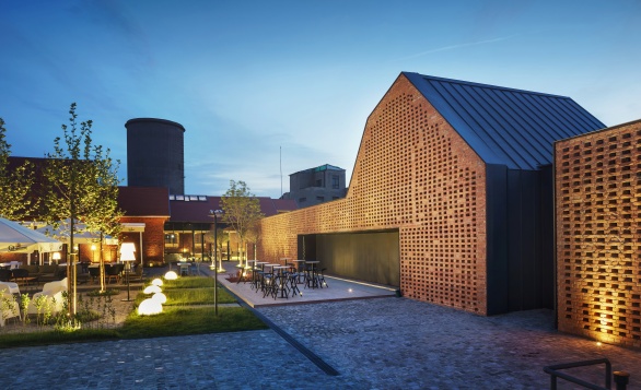 SPECIAL CREATIVE BOARD: DORIN ŞTEFAN