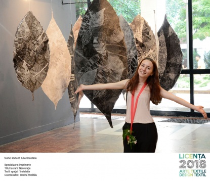 Noua generație de absolvenți ai artelor textile și-a expus proiectele de diplomă 