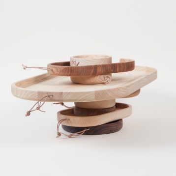 Tânărul care se încăpățânează să facă faimos designul de obiect românesc în lume