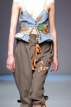 Designerul de accesorii care și-a făcut din pasiune un brand foarte cunoscut