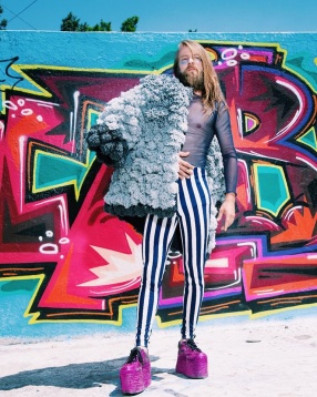 ALEXANDRU GHENCEA // BALD BARBIE