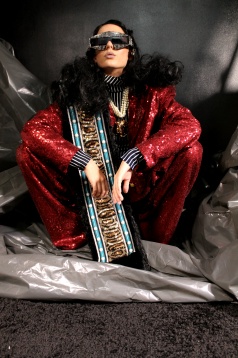 DIANA TACHE // FUZIUNE