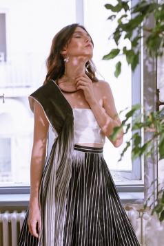 ELENA VANGHELICI // HELTERSKELTER