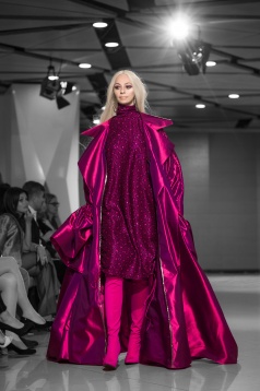 PAUL PALM // STUDIU ASUPRA VERSATILITĂȚII VESTIMENTARE & ANALIZA PSIHOLOGICĂ A DEPRESIEI ȘI RELATAREA EI ÎN MODA CONTEMPORANĂ 