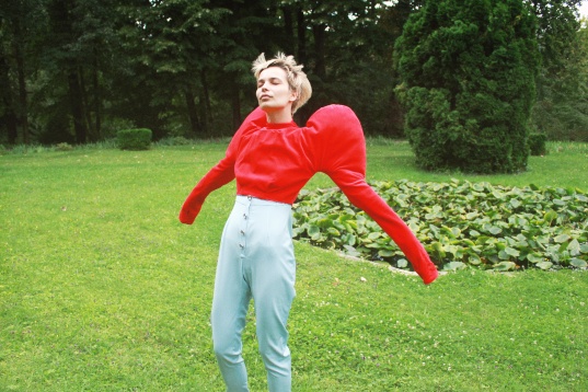 PAULA CLITAN // ÎN GRĂDINA MEA SECRETĂ