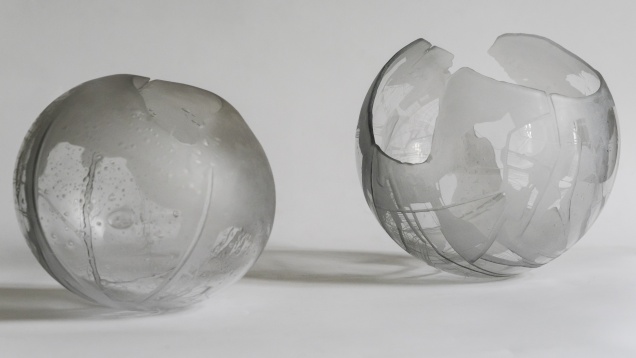 ALINA DOBRICĂ // RELAȚII BIDIMENSIONALE ÎN SPAȚIUL TRIDIMENSIONAL