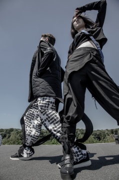 ALEXANDRA TÎRZIU // UNFOLD - DECODING AND WEARING