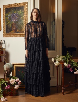 AURA MARIA OLAREAN // WEEKEND IN TIME