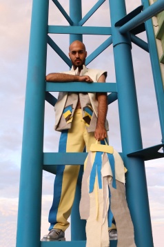 DAIANA DENISA MEZIN // ÎMBRĂCĂMINTE PENTRU TRUPURI SOLIDARE