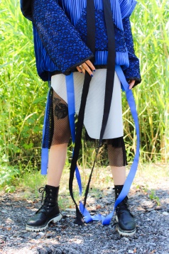 KARINA CARAGHIULEA // CATIFEA ALBASTRĂ