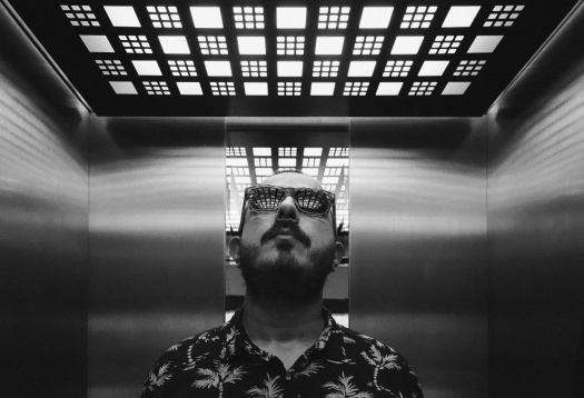 ABSOLUT propune 100 de artiști care au potențialul de a transforma România prin arta lor