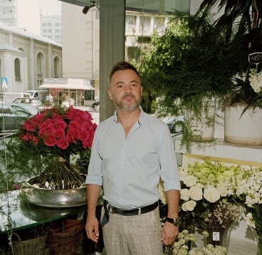 Un profil de business, vă rog: Florăria Iris