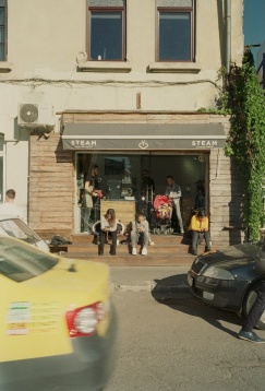 Preview numărul 3 al ziarului Cartierul Creativ