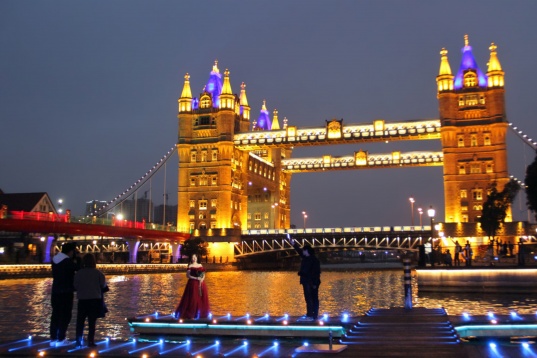 Peste 40 de proiecte de VR, AR şi instalaţii digitale @Internetics Interactive Expo