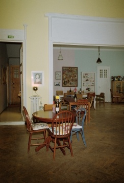 La pas prin cartier: Desfătarea simțurilor - Voilà, Le Bistrot