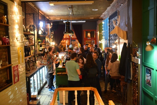 Tinerii antreprenori care au redefinit boemia bucureșteană prin J’ai Bistrot