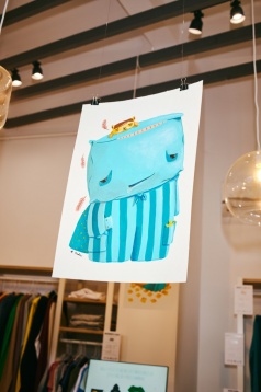 La pas prin cartier: Printoteca dă viață pe textile ideilor creative