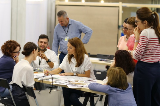 Institute, The Café găzduieşte Inside Academy #3
