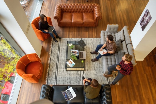 Commons, o nouă comunitate de coworking în București