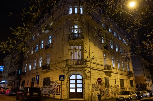 Case luminate în Cartierul Creativ