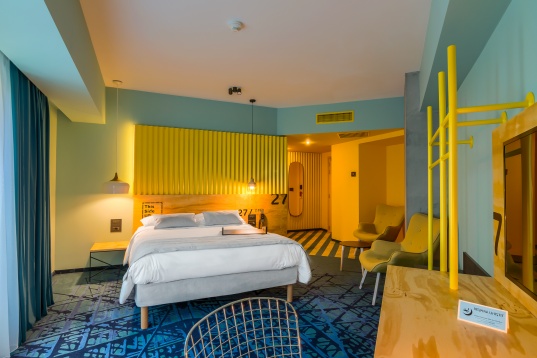 DA-AC STUDIO & OBLIC STUDIO