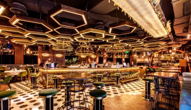 MIHAI POPESCU // TWINS STUDIO