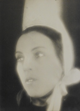 GALATECA // GENICA ATHANASIOU, MUZA ȘI IUBITA LUI ANTONIN ARTAUD 