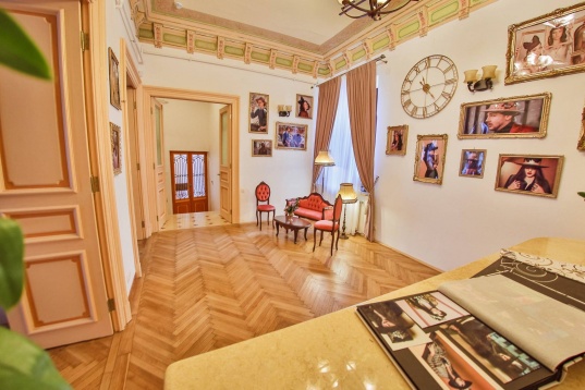 HOUSE OF NITA SAO // COLLECTION LAUNCH - SUMMER 2019: 'Jardin Majorelle'