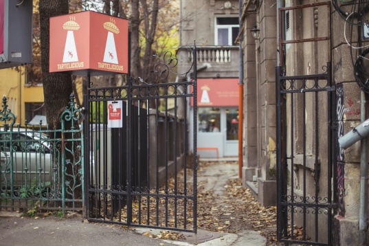 TARTELICIOUS // ARTSY BRUNCHILICIOUS