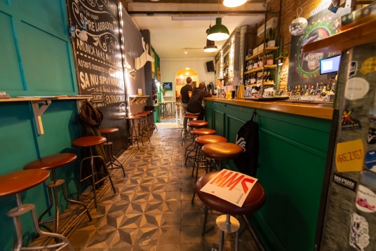 J’AI BISTROT // SILENT PARTY ÎN GRĂDINĂ