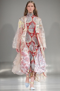 GALA UAD FASHION DESIGN 25 DE ANI