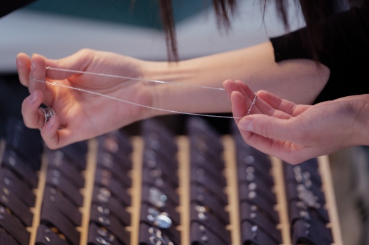 Mezanin Market se redeschide pe 14-15 septembrie la Palatul Universul