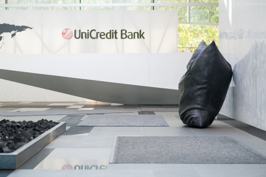 În așteptarea festivalului DIPLOMA, expoziția Bianca înainte de Bianca Mann prezintă traseul artistei