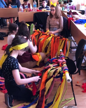 Bauhaus Play. Artă, design și sustenabilitate în școală 