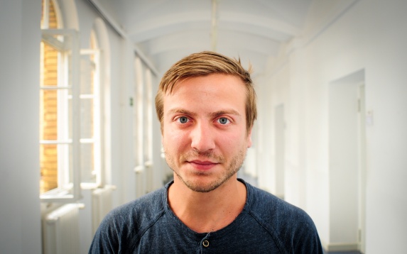 BINAR 2019, Meet the artists: Mischa Blanos