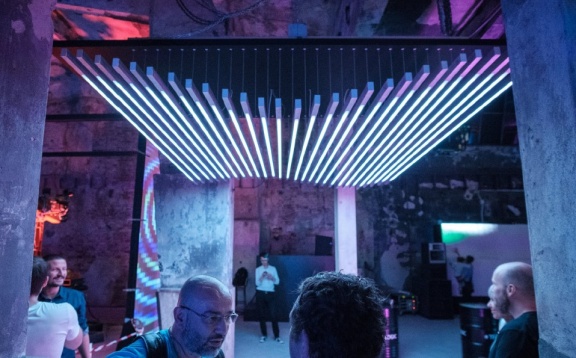 Expoziţia BINAR se deschide pe 21 noiembrie și prezintă publicului peste 50 de proiecte new media 