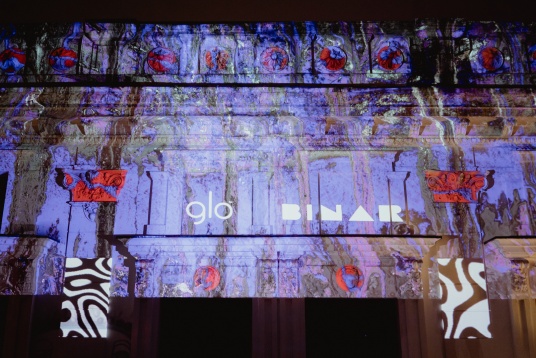 S-a încheiat prima ediție a expoziției BINAR, care a prezentat o radiografie a inițiativelor românești la granița dintre artă și tehnologie 