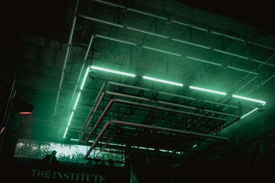 S-a încheiat prima ediție a expoziției BINAR, care a prezentat o radiografie a inițiativelor românești la granița dintre artă și tehnologie 