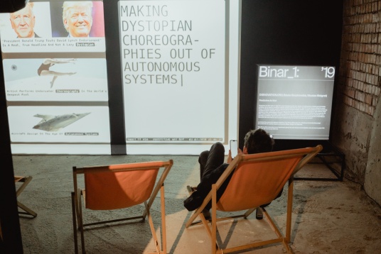 S-a încheiat prima ediție a expoziției BINAR, care a prezentat o radiografie a inițiativelor românești la granița dintre artă și tehnologie 