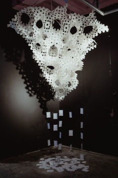 S-a încheiat prima ediție a expoziției BINAR, care a prezentat o radiografie a inițiativelor românești la granița dintre artă și tehnologie 