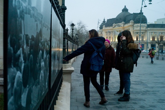 ”RE:VEDEREA REVOLUȚIEI”– Fotografii Decembrie 1989, Andrei Pandele