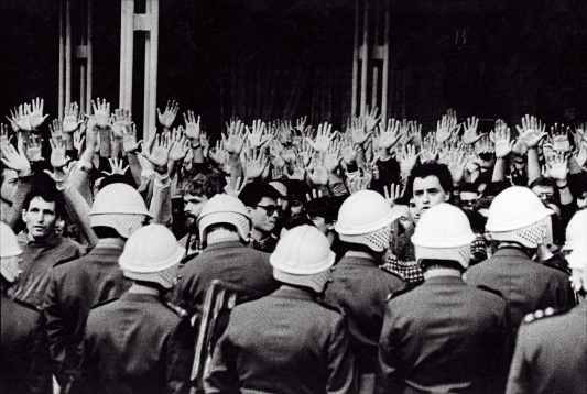 Anul 1989 – Revoluţia de Catifea