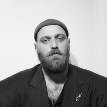 Însemnări din vremea #stămacasă – Alexandru Floarea