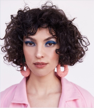 Însemnări din vremea #stămacasă – Vanessa Singezia